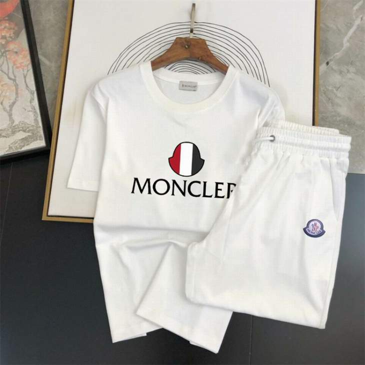 Picture of Moncler Shirt Pant Suits _SKUMonclerM-5XL12yn5424048